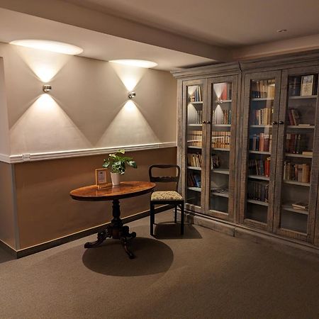 Hotel Karl'S Burg Kölpinsee エクステリア 写真