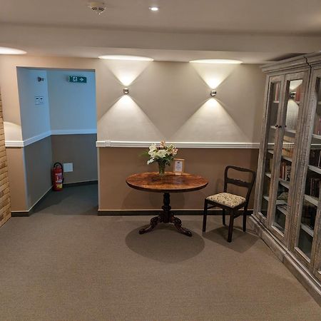 Hotel Karl'S Burg Kölpinsee エクステリア 写真
