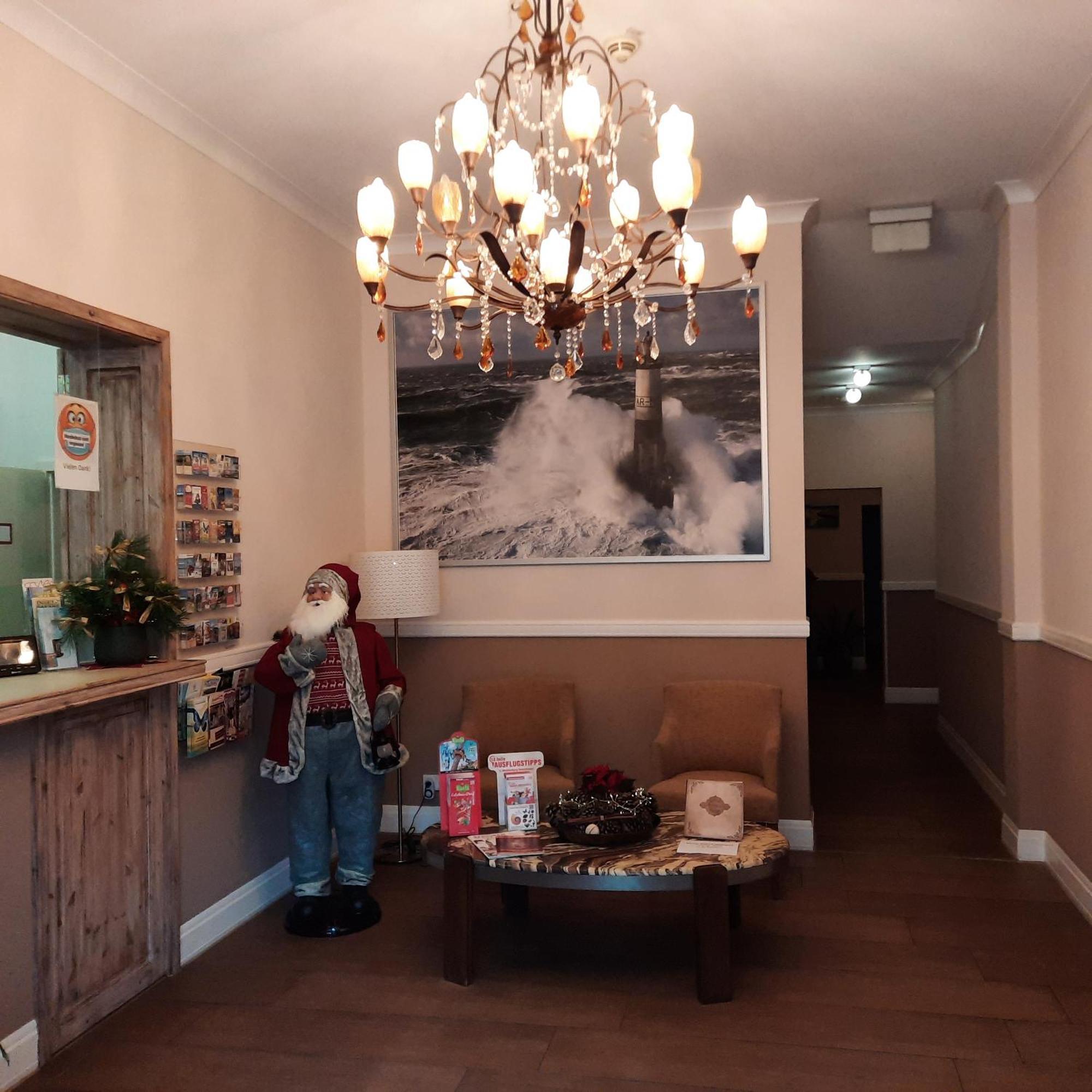 Hotel Karl'S Burg Kölpinsee エクステリア 写真