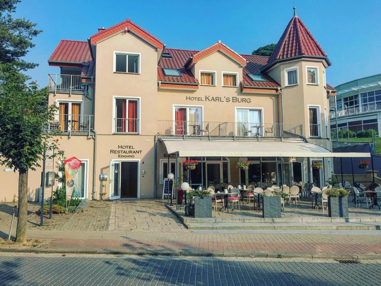 Hotel Karl'S Burg Kölpinsee エクステリア 写真