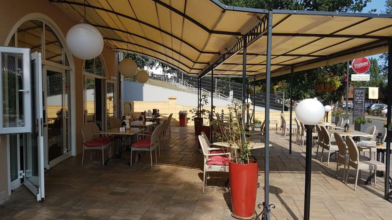 Hotel Karl'S Burg Kölpinsee エクステリア 写真